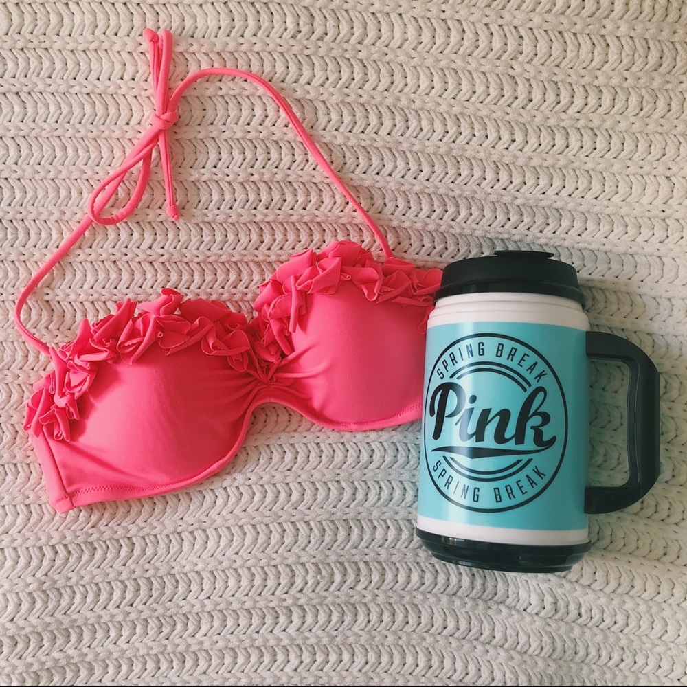 Victoria’s Secret 👙 Top & FREE CHUG MUG